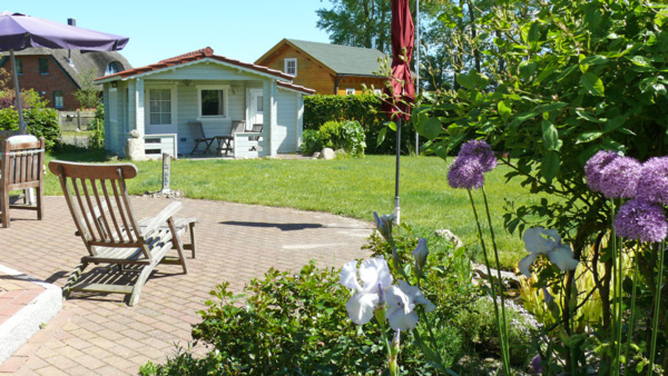 Der Blick von der Terrasse zum Blockhaus -Ferienhaus am Hoch Hilgor