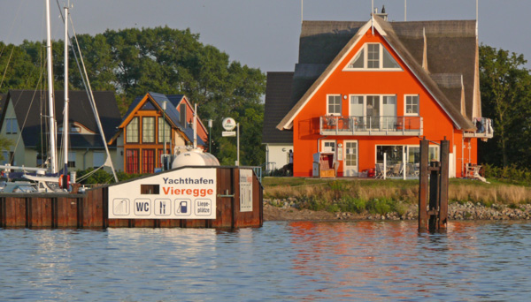 Der Yachthafen von Vieregge - Rügen