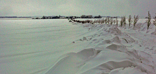 Vieregge versinkt im Schnee